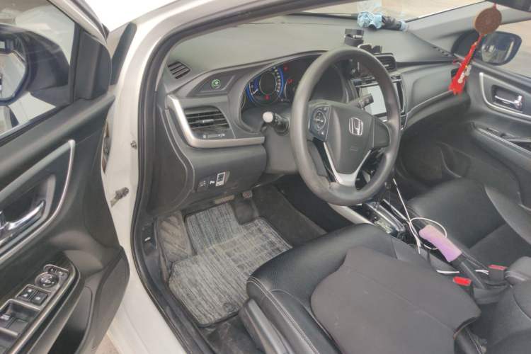 Used Honda Crider 2016 1.8L CVT Luxury Edition Driver Seat