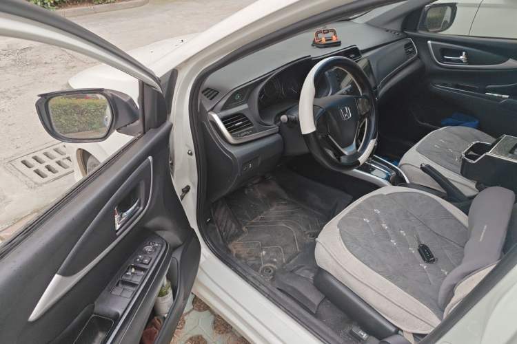 Used Honda Crider 2016 1.8L CVT Comfort Version Driver Seat