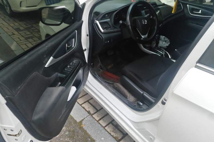 Used Honda Crider 2016 1.8L CVT Comfort Version Driver Seat