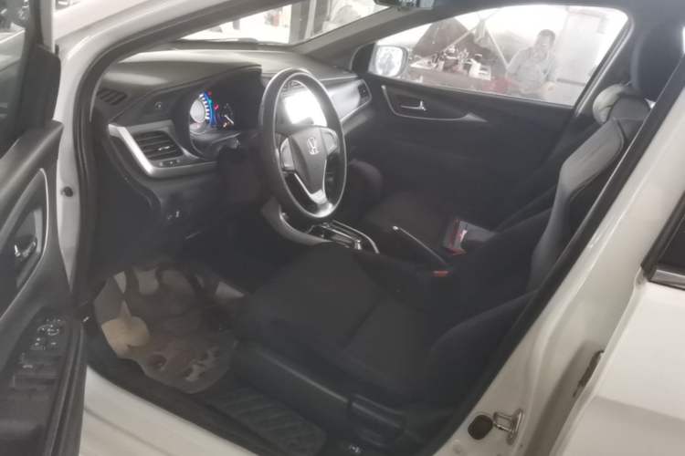 Used Honda Crider 2016 1.8L CVT Comfort Version Driver Seat