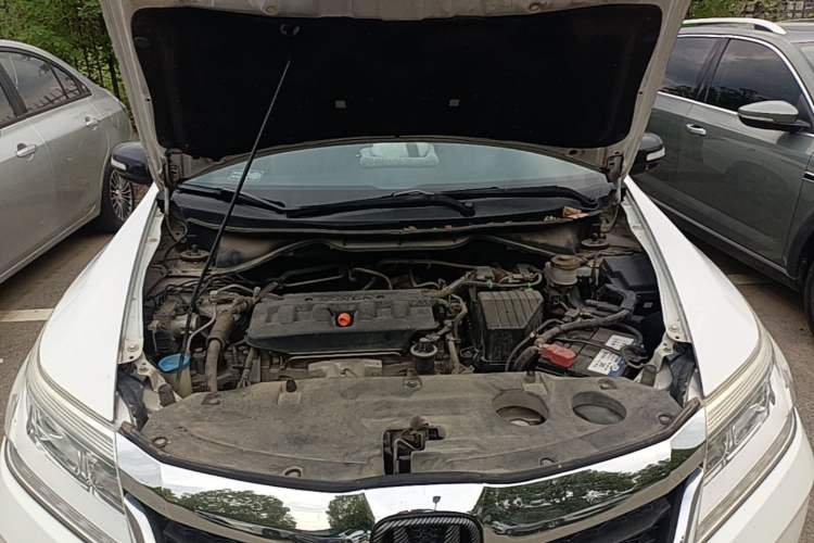 Used Honda Crider 2016 1.8L CVT Luxury Edition Engine Bay