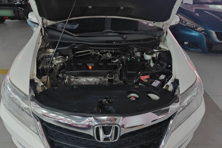 Used Honda Crider 2016 1.8L CVT Luxury Edition Engine Bay