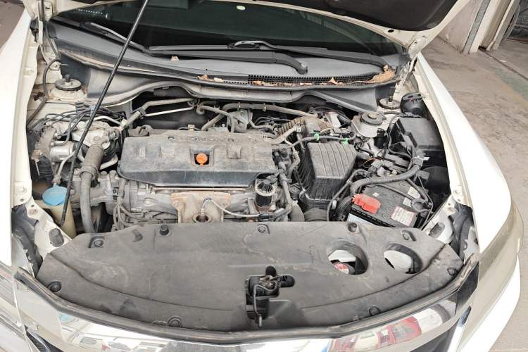 Used Honda Crider 2016 1.8L CVT Luxury Edition Engine Bay