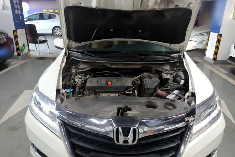 Used Honda Crider 2016 1.8L Manual Comfort Version Engine Bay