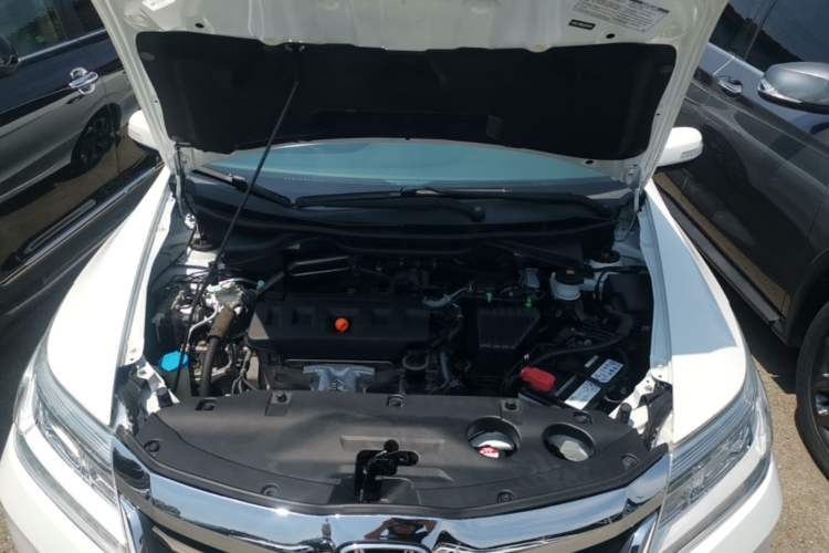 Used Honda Crider 2016 1.8L CVT Luxury Edition Engine Bay