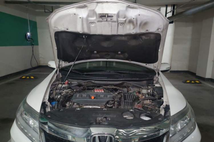 Used Honda Crider 2016 1.8L CVT Luxury Edition Engine Bay