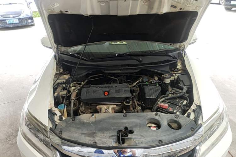 Used Honda Crider 2016 1.8L CVT Luxury Edition Engine Bay
