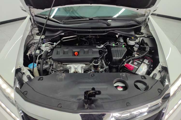 Used Honda Crider 2016 1.8L Manual Comfort Version Engine Bay