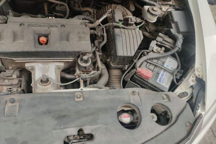 Used Honda Crider 2016 1.8L CVT Luxury Edition Engine Bay Left