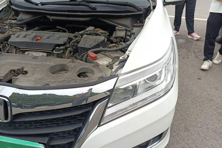 Used Honda Crider 2016 1.8L CVT Comfort Version Engine Bay Left