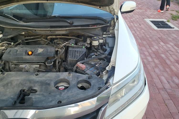 Used Honda Crider 2016 1.8L CVT Comfort Version Engine Bay Left