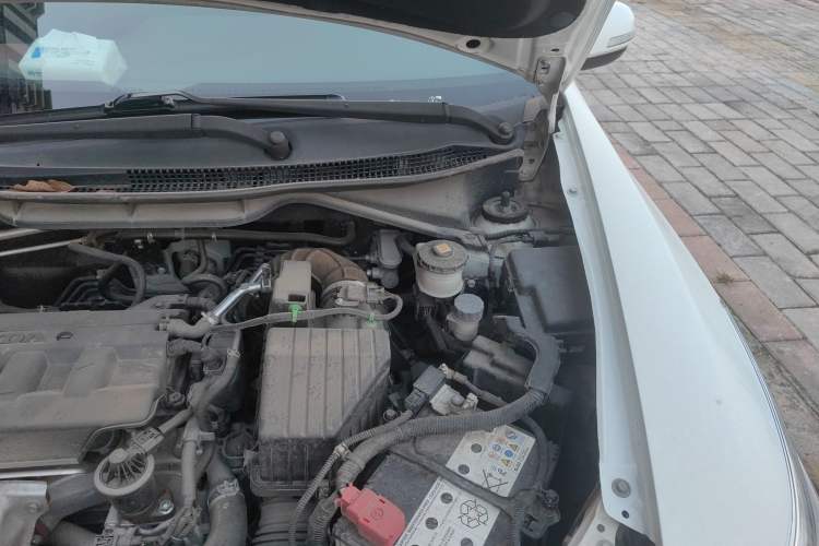 Used Honda Crider 2016 1.8L Manual Luxury Edition Engine Bay Left