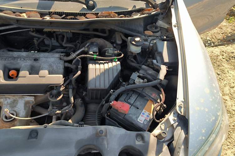 Used Honda Crider 2016 1.8L CVT Luxury Edition Engine Bay Left