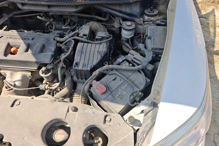 Used Honda Crider 2016 1.8L CVT Luxury Edition Engine Bay Left