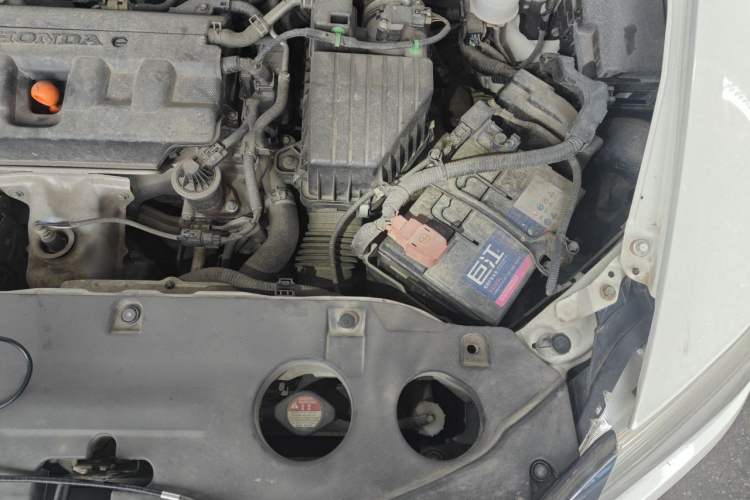 Used Honda Crider 2016 1.8L CVT Comfort Version Engine Bay Left