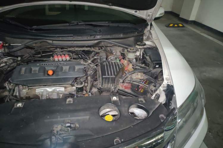 Used Honda Crider 2016 1.8L CVT Luxury Edition Engine Bay Left