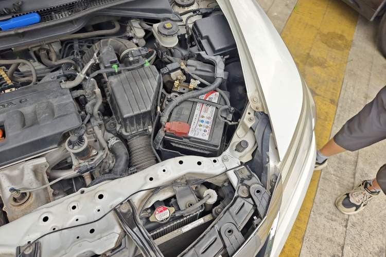 Used Honda Crider 2016 1.8L CVT Comfort Version Engine Bay Left