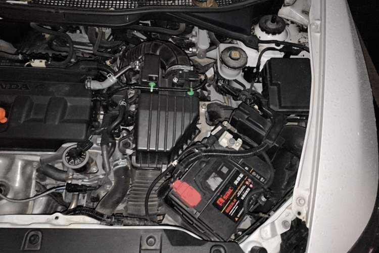 Used Honda Crider 2016 1.8L CVT Luxury Edition Engine Bay Left