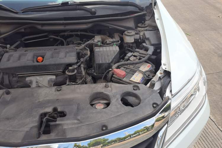 Used Honda Crider 2016 1.8L CVT Luxury Edition Engine Bay Left
