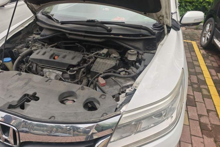 Used Honda Crider 2016 1.8L CVT Comfort Version Engine Bay Left