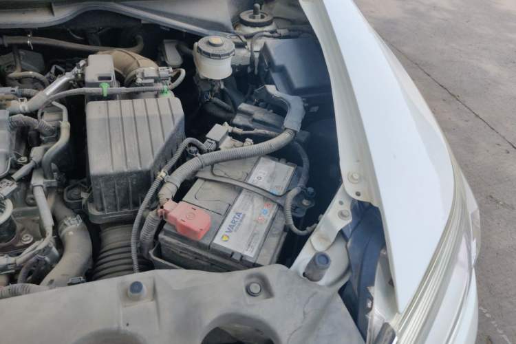 Used Honda Crider 2016 1.8L CVT Luxury Edition Engine Bay Left