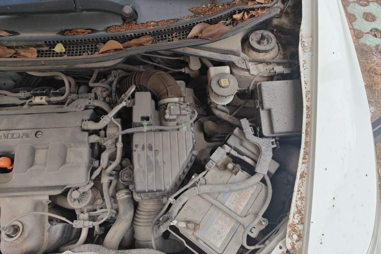 Used Honda Crider 2016 1.8L CVT Comfort Version Engine Bay Left