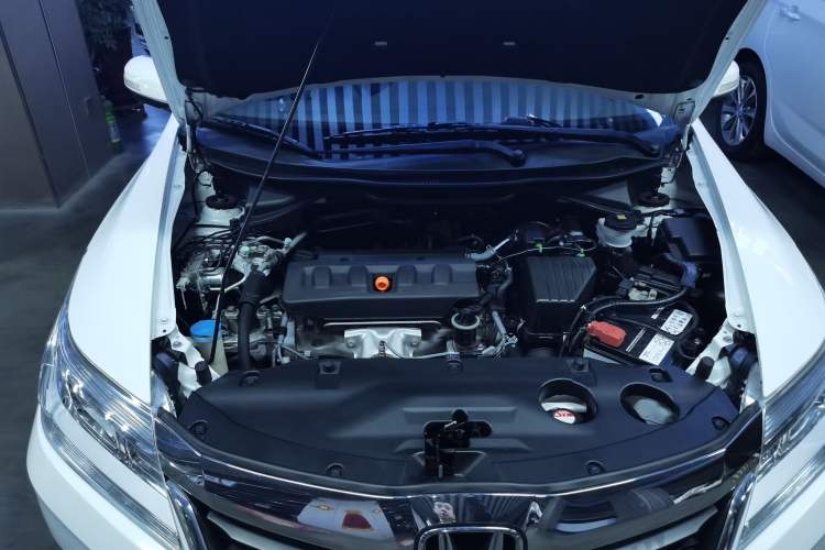 Used Honda Crider 2016 1.8L CVT Luxury Edition Engine Bay
