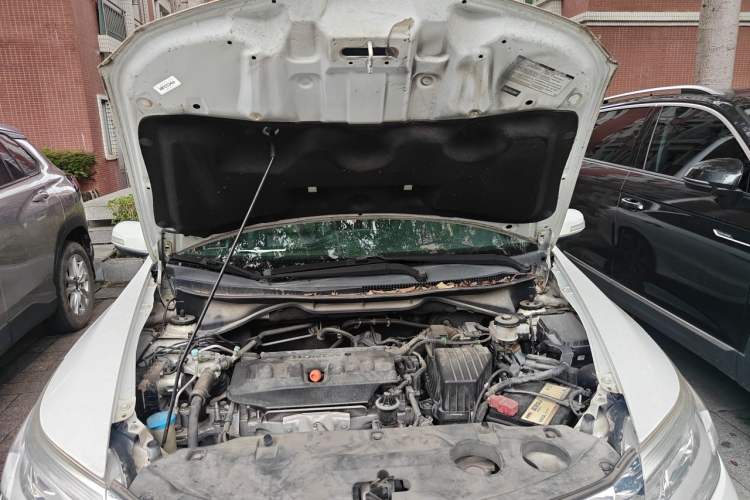 Used Honda Crider 2016 1.8L CVT Comfort Version Engine Bay