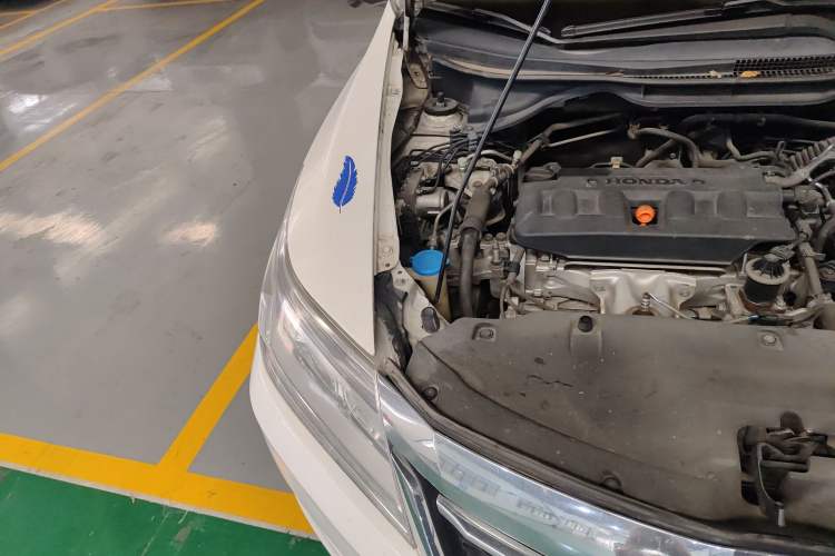 Used Honda Crider 2016 1.8L CVT Luxury Edition Engine Bay Right