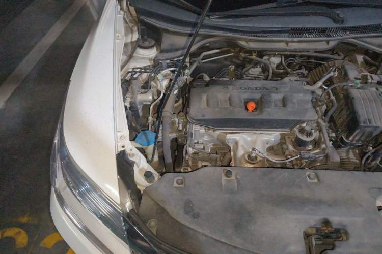 Used Honda Crider 2016 1.8L CVT Luxury Edition Engine Bay Right