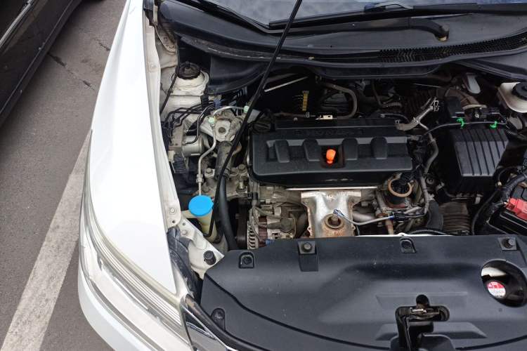 Used Honda Crider 2016 1.8L CVT Luxury Edition Engine Bay Right