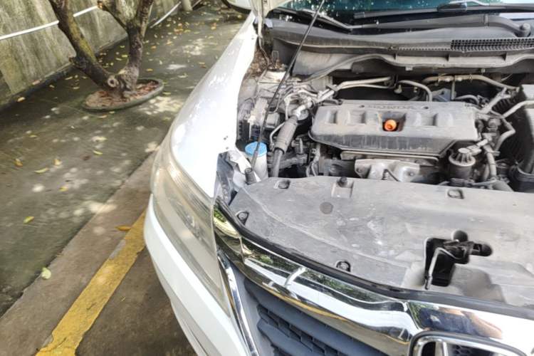 Used Honda Crider 2016 1.8L CVT Luxury Edition Engine Bay Right