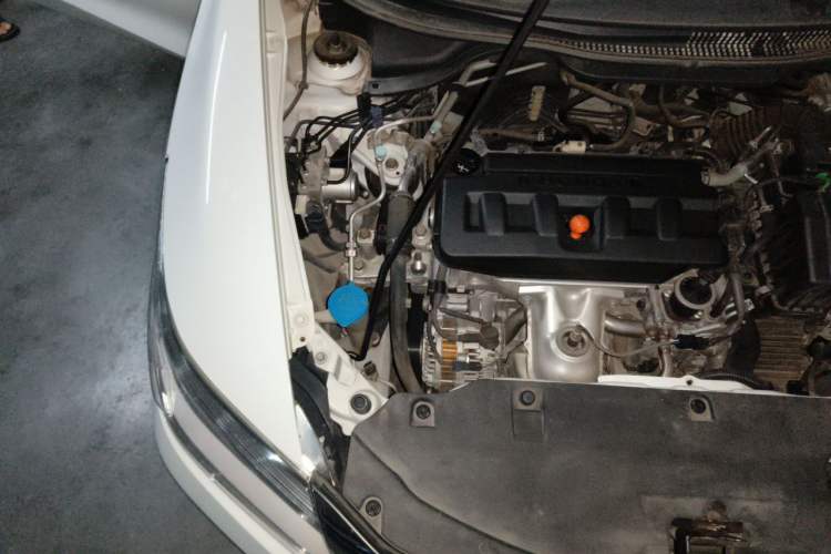 Used Honda Crider 2016 1.8L CVT Luxury Edition Engine Bay Right