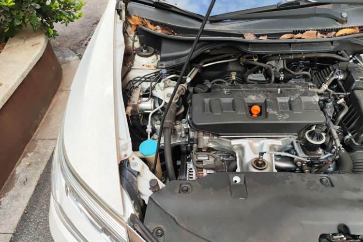 Used Honda Crider 2016 1.8L CVT Comfort Version Engine Bay Right