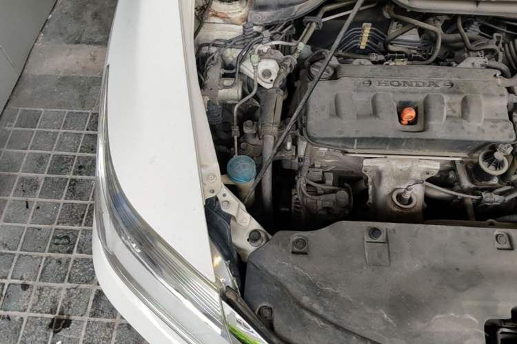 Used Honda Crider 2016 1.8L CVT Comfort Version Engine Bay Right