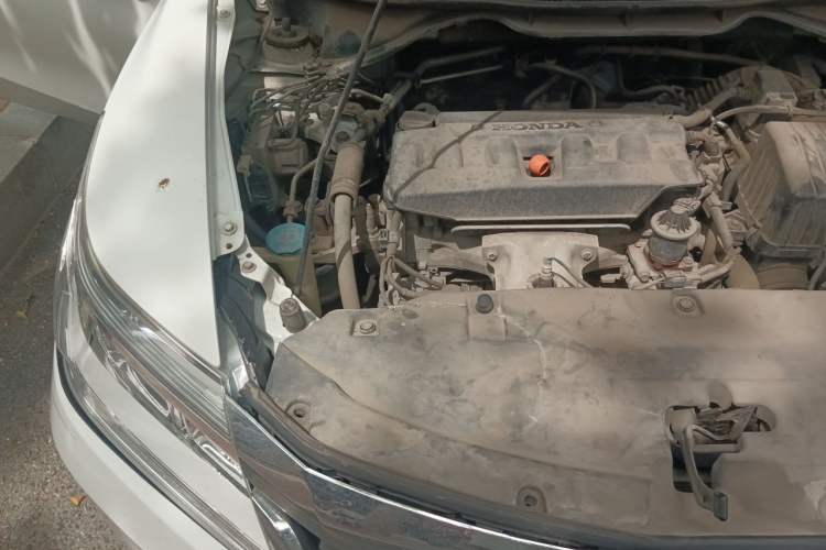 Used Honda Crider 2016 1.8L CVT Luxury Edition Engine Bay Right
