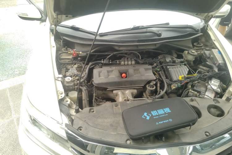 Used Honda Crider 2016 1.8L CVT Comfort Version Engine Bay Right