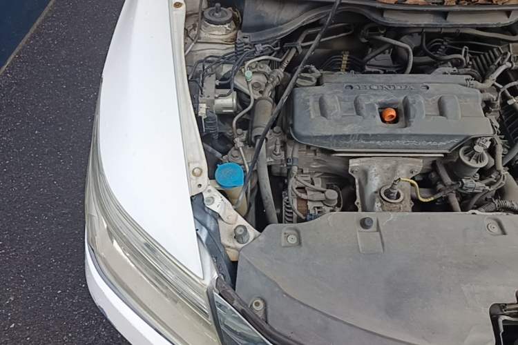 Used Honda Crider 2016 1.8L CVT Luxury Edition Engine Bay Right