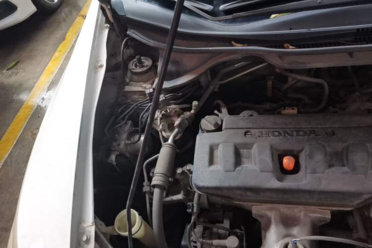 Used Honda Crider 2016 1.8L CVT Luxury Edition Engine Bay Right