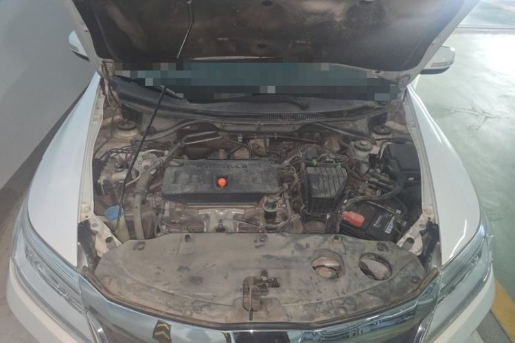 Used Honda Crider 2016 1.8L CVT Luxury Edition Engine Bay