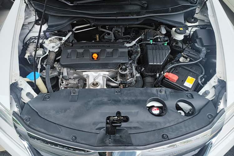 Used Honda Crider 2016 1.8L CVT Luxury Edition Engine Bay