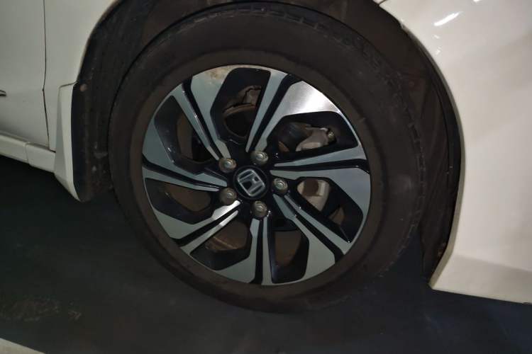 Used Honda Crider 2016 1.8L CVT Comfort Version Exterior 1