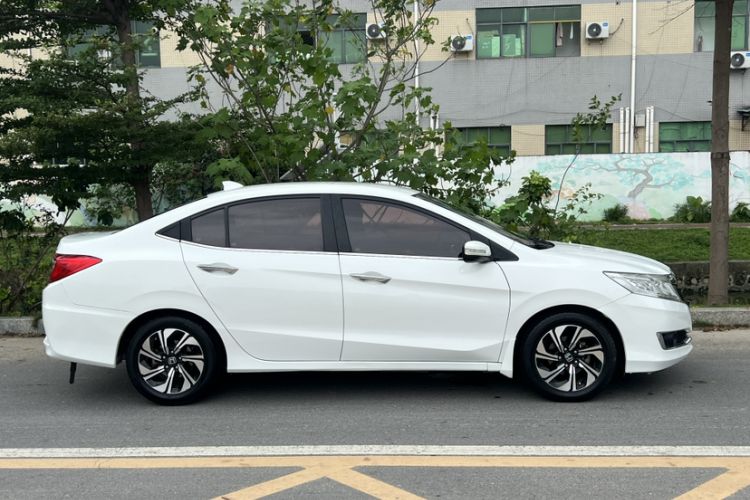 Used Honda Crider 2016 1.8L CVT Comfort Version Exterior 2