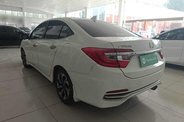 Used Honda Crider 2016 1.8L CVT Luxury Edition Exterior 2