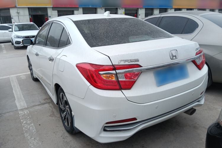 Used Honda Crider 2016 1.8L CVT Luxury Edition Exterior 2