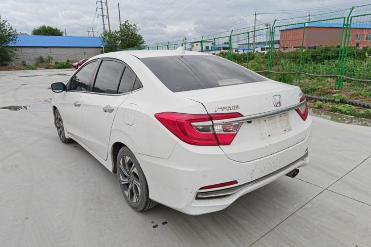 Used Honda Crider 2016 1.8L Manual Fashion Edition Exterior 2