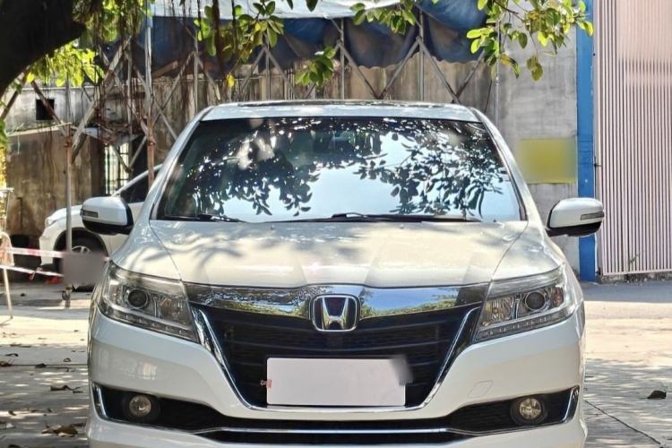 Used Honda Crider 2016 1.8L CVT Luxury Edition Exterior 2