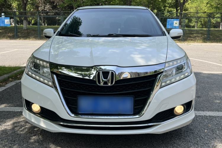 Used Honda Crider 2016 1.8L CVT Luxury Edition Exterior 2