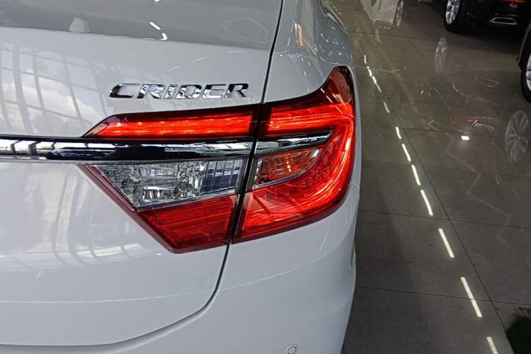 Used Honda Crider 2016 1.8L CVT Comfort Version Exterior 3