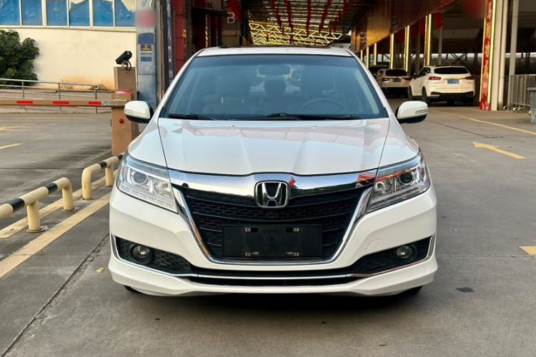 Used Honda Crider 2016 1.8L CVT Luxury Edition Exterior 3
